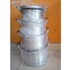 cooking pots