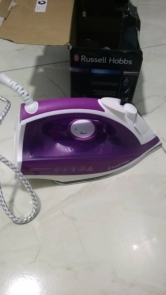 Russell Hobbs steam iron